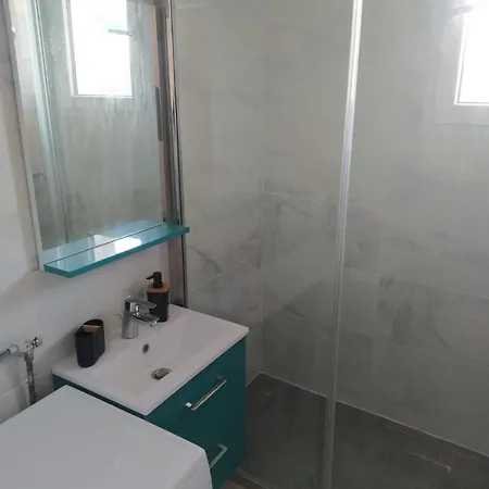 Quarto em Acomodações Particulares A Proximite Des Jo! Aubervilliers