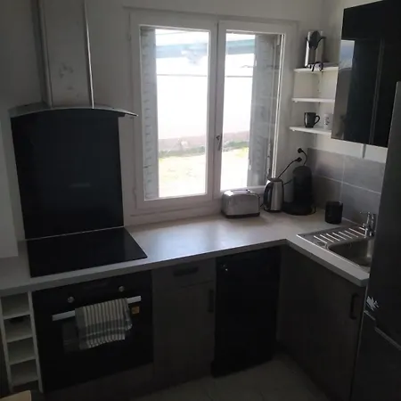 Quarto em Acomodações Particulares A Proximite Des Jo! Aubervilliers